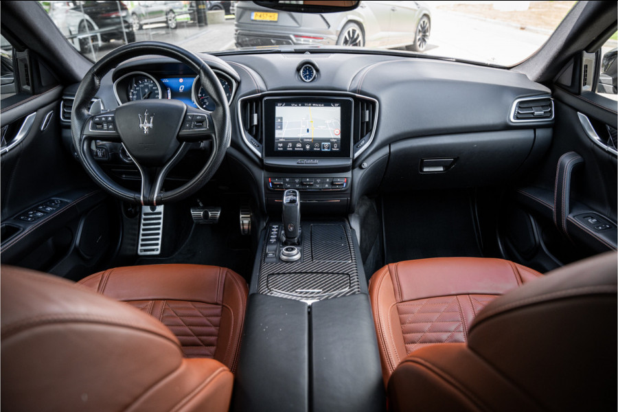 Maserati Ghibli 3.0 V6 D GranSport **PANODAK**Facelift** VOLLEDIG DEALER Onderhouden**