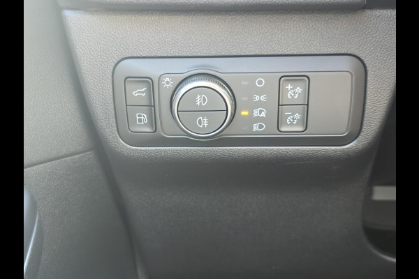 Ford Kuga 2.5 PHEV Active X | Panoramadak + Technology Pack + Winter Pack + Wegklapbare trekhaak + 19 inch lichtmetalen velgen +  Reservewiel | Agate black | Prijs incl. 4.000 Ford voordeel