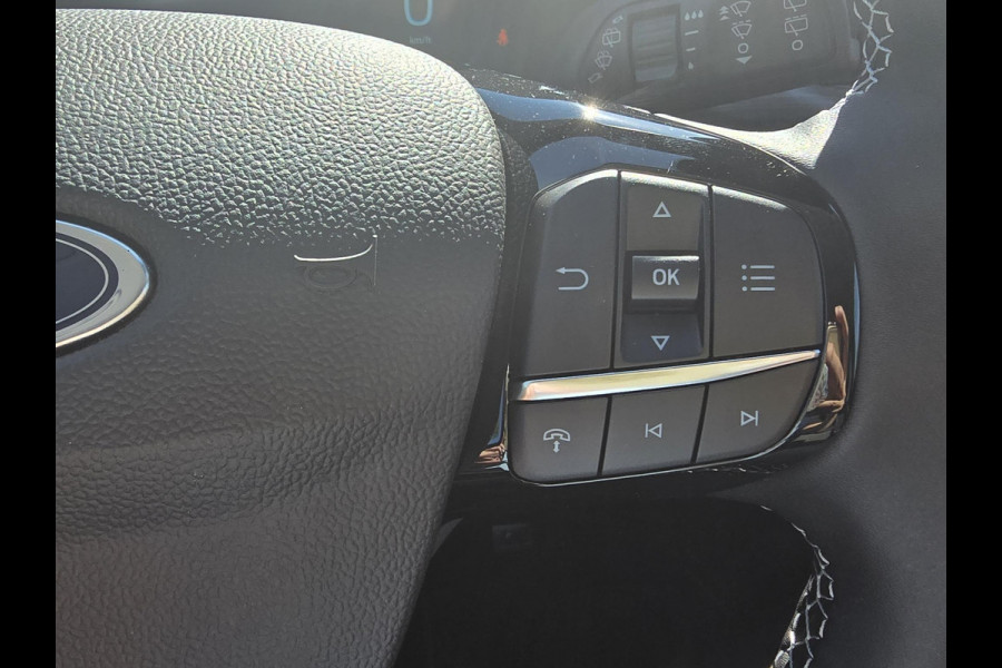 Ford Kuga 2.5 PHEV Active X | Panoramadak + Technology Pack + Winter Pack + Wegklapbare trekhaak + 19 inch lichtmetalen velgen +  Reservewiel | Agate black | Prijs incl. 4.000 Ford voordeel