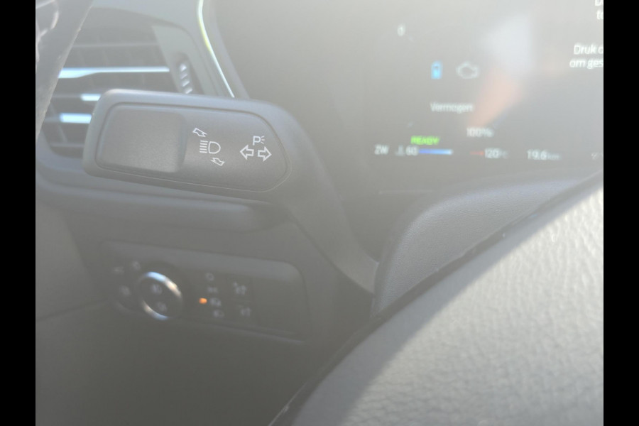 Ford Kuga 2.5 PHEV Active X | Panoramadak + Technology Pack + Winter Pack + Wegklapbare trekhaak + 19 inch lichtmetalen velgen +  Reservewiel | Agate black | Prijs incl. 4.000 Ford voordeel