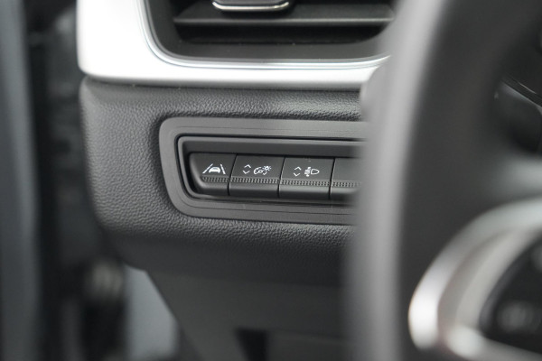 Renault Captur Mild Hybrid 140 EDC Techno | Camera | Navigatie | Apple Carplay | Parkeersensoren