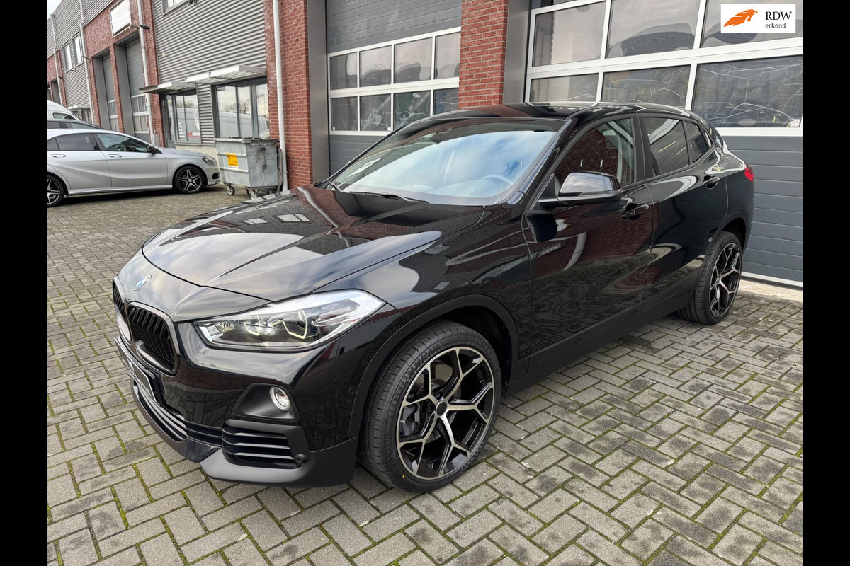 BMW X2 SDrive20i 192PK High Executive LED Leder Navi Camera BMW X2 SDrive20i 192PK High Executive LED Leder Navi Camera