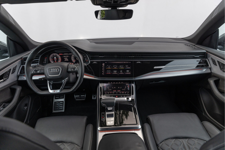 Audi Q8 50 TDI 286pk Quattro S-line S-stoelen 4-wielsturing HuD ACC B&O 22''