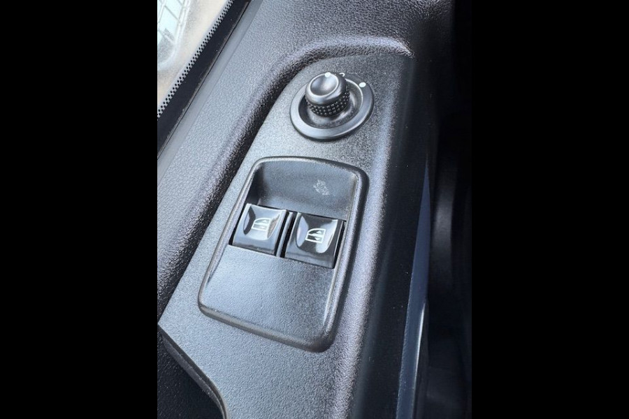 Opel Vivaro 1.6 CDTI 125pk L2 H1 Dubbel Cabine 6persoons Edition EcoFlex 87.000km Airco,Cruisecontrol,Lange uitvoering