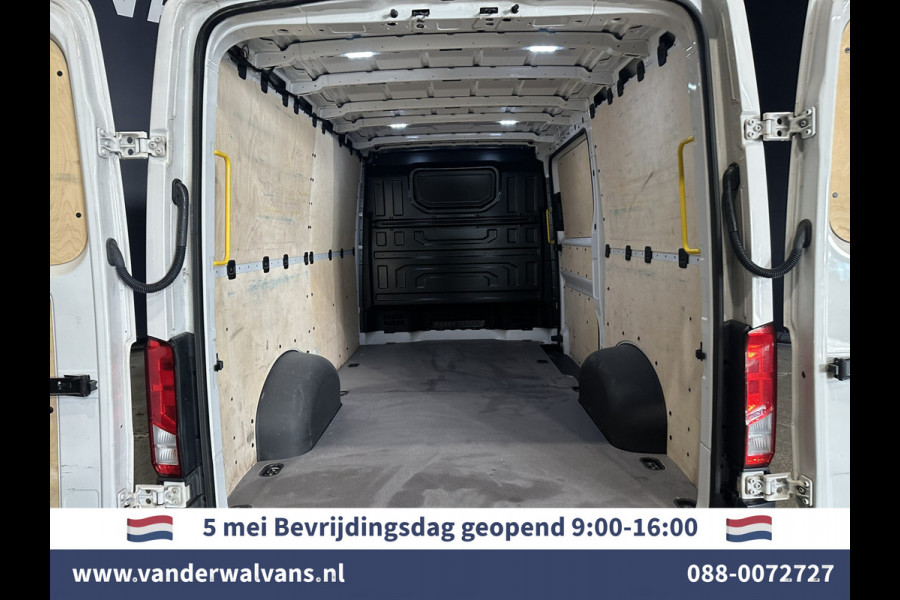 Volkswagen Crafter 2.0 TDI L3H2 L2H1 Euro6 Airco | Camera | Apple Carplay | Android Auto | Parkeersensoren Bijrijdersbank