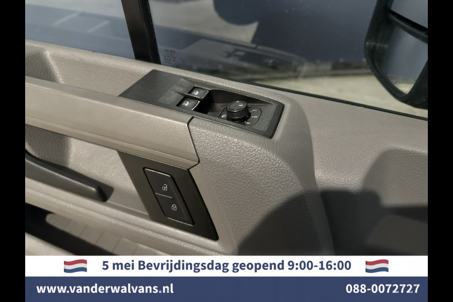 Volkswagen Crafter 2.0 TDI L3H2 L2H1 Euro6 Airco | Camera | Apple Carplay | Android Auto | Parkeersensoren Bijrijdersbank