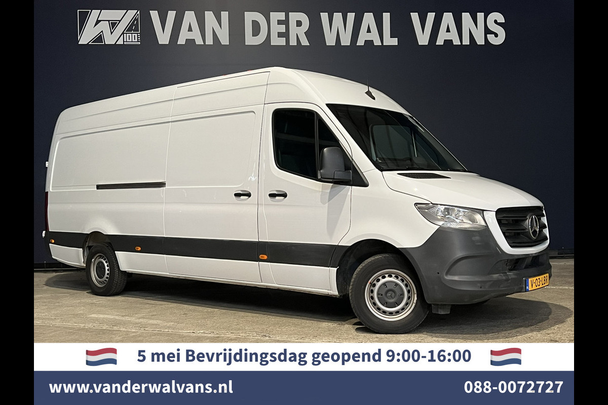 Mercedes-Benz Sprinter 317 CDI 170pk L3H2 Fabrieksgarantie Euro6 Airco | Camera | Apple Carplay | Android Auto | Cruisecontrol, Chauffeursstoel, Parkeersensoren, Stoelverwarming, Bijrijdersbank Mercedes-Benz Sprinter 317 CDI 170pk L3H2 Fabrieksgarantie Euro6 Airco | Camera | Apple Carplay | Android Auto | Cruisecontrol, Chauffeursstoel, Parkeersensoren, Stoelverwarming, Bijrijdersbank