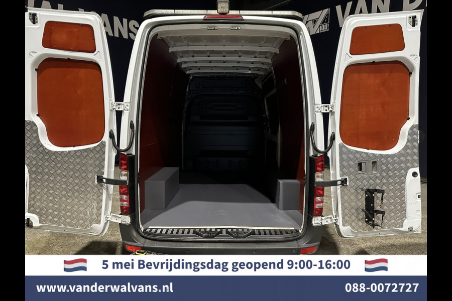Mercedes-Benz Sprinter 316 CDI 164pk L2H2 Euro6 Airco | 2800kg trekhaak | Cruisecontrol Parkeersensoren