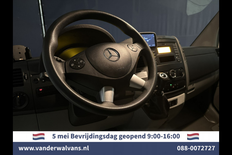 Mercedes-Benz Sprinter 316 CDI 164pk L2H2 Euro6 Airco | 2800kg trekhaak | Cruisecontrol Parkeersensoren