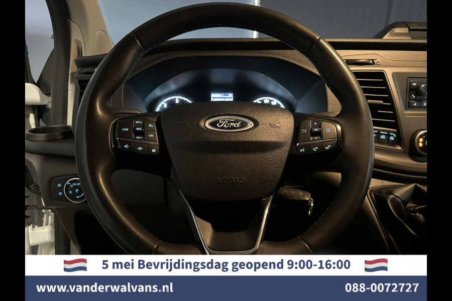 Ford Transit Custom 2.0 TDCI 131pk L2H1 Euro6 Airco | LED | Cruisecontrol | Verwarmde voorruit | Parkeersensoren Bijrijdersbank, 2800kg trekvermogen