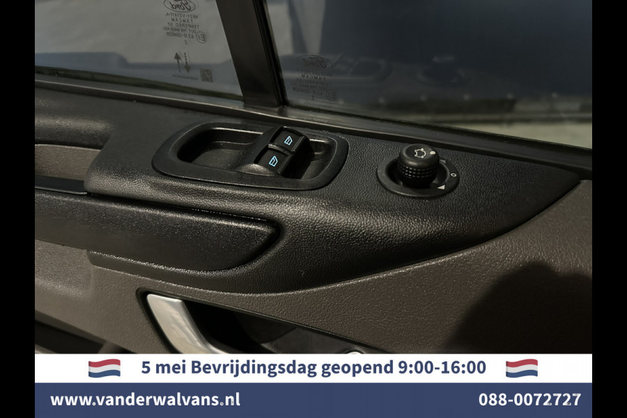Ford Transit Custom 2.0 TDCI 131pk L2H1 Euro6 Airco | LED | Cruisecontrol | Verwarmde voorruit | Parkeersensoren Bijrijdersbank, 2800kg trekvermogen