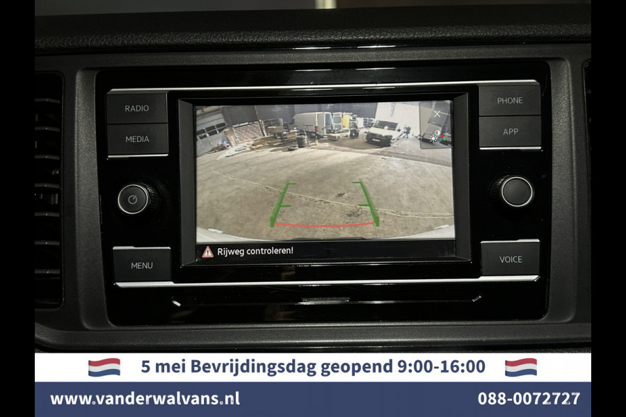 Volkswagen Crafter 2.0 TDI 141pk L3H3 L2H2 Euro6 Airco | Camera | Apple Carplay | Cruisecontrol Android Auto, Chauffeursstoel