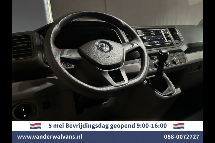 Volkswagen Crafter 2.0 TDI 141pk L3H3 L2H2 Euro6 Airco | Camera | Apple Carplay | Cruisecontrol Android Auto, Chauffeursstoel