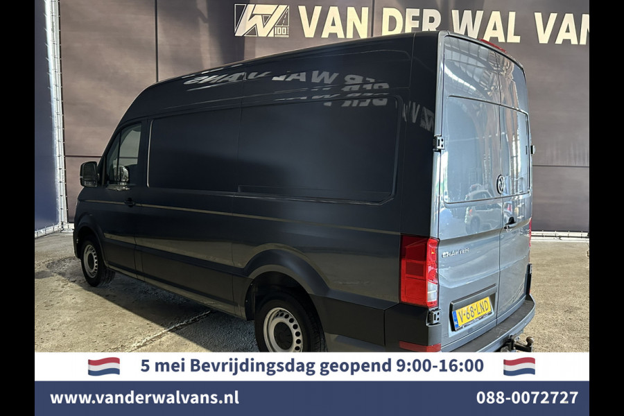 Volkswagen Crafter 2.0 TDI 141pk L3H3 L2H2 Euro6 Airco | Cruisecontrol | 3000kg Trekhaak Bijrijdersbank