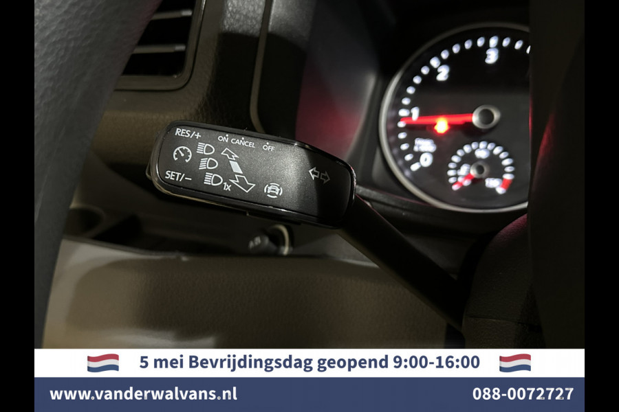 Volkswagen Crafter 2.0 TDI 141pk L3H3 L2H2 Euro6 Airco | Cruisecontrol | 3000kg Trekhaak Bijrijdersbank