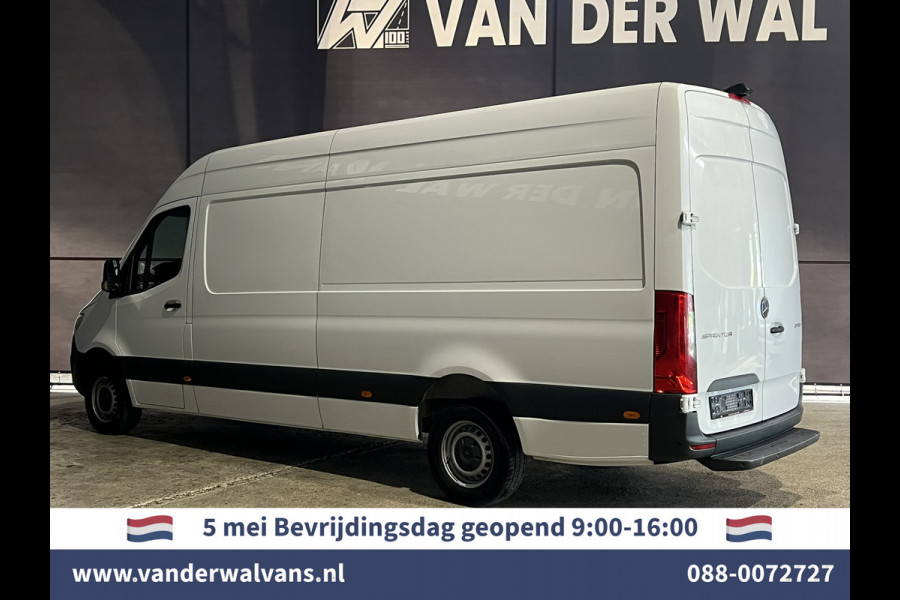 Mercedes-Benz Sprinter 317 CDI 170pk L3H2 Euro6 Airco | Camera | Apple Carplay | Android Auto Parkeersensoren