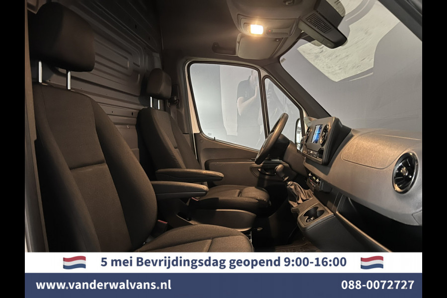 Mercedes-Benz Sprinter 317 CDI 170pk L3H2 Euro6 Airco | Camera | Apple Carplay | Android Auto Parkeersensoren