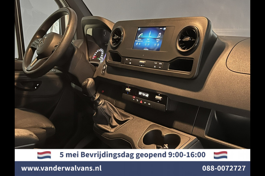 Mercedes-Benz Sprinter 317 CDI 170pk L3H2 Euro6 Airco | Camera | Apple Carplay | Android Auto Parkeersensoren