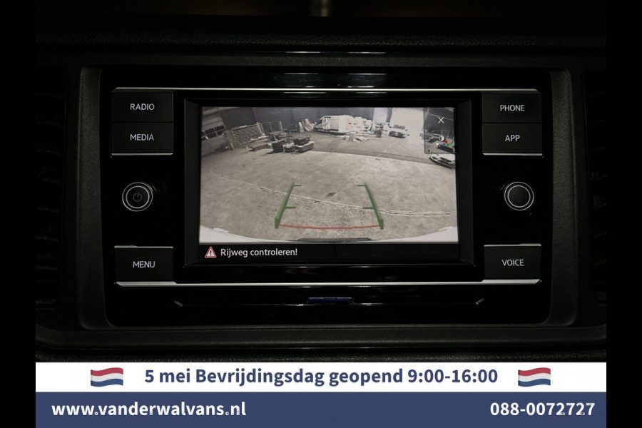 Volkswagen Crafter 2.0 TDI 141pk L3H3 L2H2 Euro6 Airco | Camera | Apple Carplay | Cruisecontrol | Chauffeursstoel Android Auto