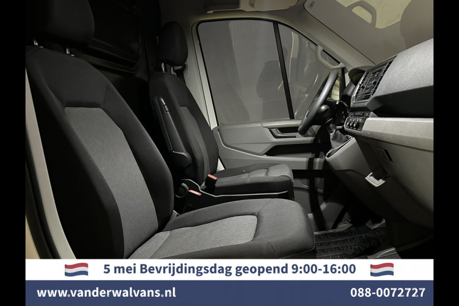 Volkswagen Crafter 2.0 TDI 141pk L3H3 L2H2 Euro6 Airco | Camera | Apple Carplay | Cruisecontrol | Chauffeursstoel Android Auto