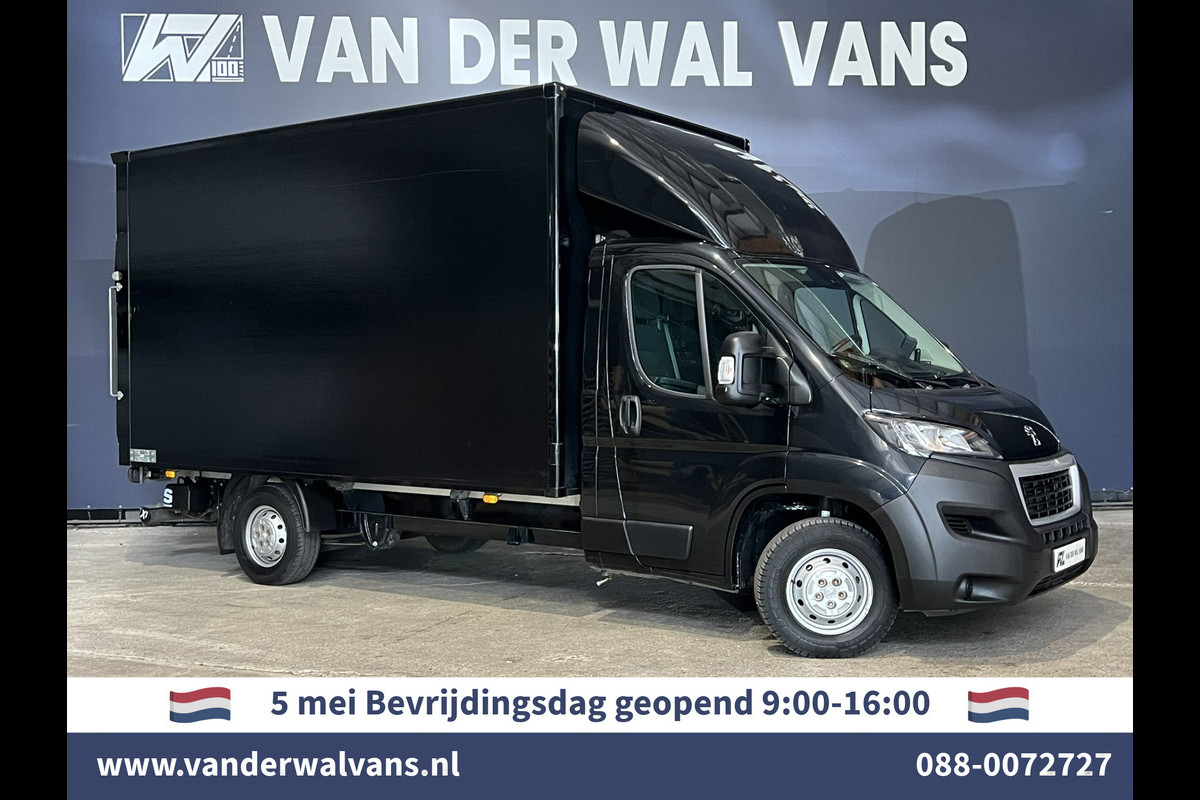 Peugeot Boxer 2.0 BlueHDI 141pk Bakwagen Laadklep Euro6 Airco | Camera | Cruisecontrol | Chauffeursstoel Bijrijdersbank Peugeot Boxer 2.0 BlueHDI 141pk Bakwagen Laadklep Euro6 Airco | Camera | Cruisecontrol | Chauffeursstoel Bijrijdersbank
