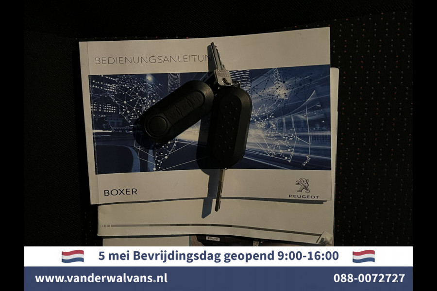 Peugeot Boxer 2.0 BlueHDI 141pk Bakwagen Laadklep Euro6 Airco | Camera | Cruisecontrol | Chauffeursstoel Bijrijdersbank