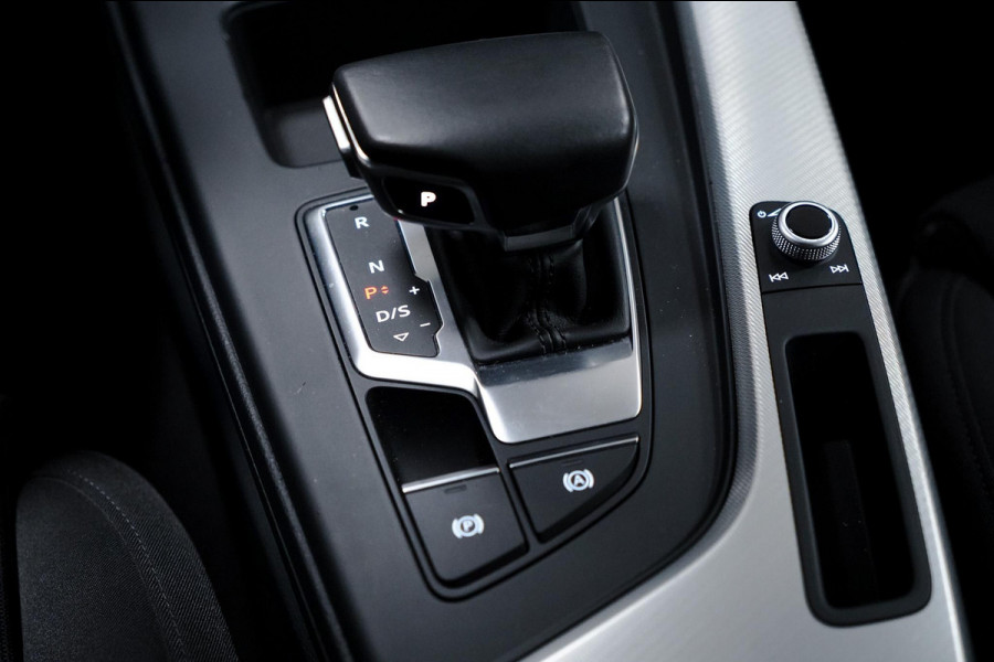 Audi A5 Sportback 45 TFSI quattro RS Blacked Out|DigitalD|SportStoelen|
