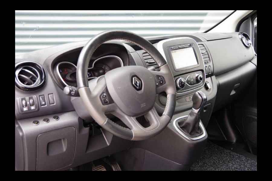 Renault Trafic 2.0 dCi SPORT 170PK AUT. LED, 2X SCHUIFDEUR, TREKHAAK, LEDER, CAMERA, NAVI, CRUISE, CLIMA, PARKEERSENSOREN, APPLE CARPLAY