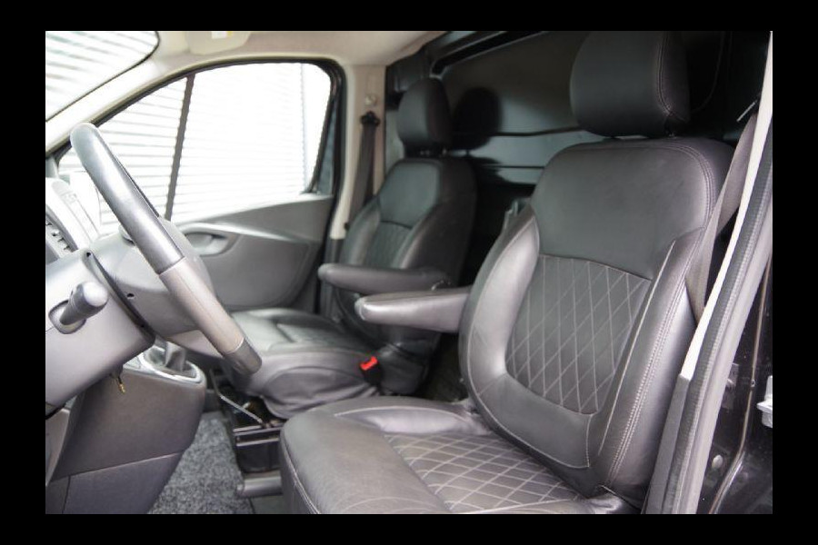 Renault Trafic 2.0 dCi SPORT 170PK AUT. LED, 2X SCHUIFDEUR, TREKHAAK, LEDER, CAMERA, NAVI, CRUISE, CLIMA, PARKEERSENSOREN, APPLE CARPLAY