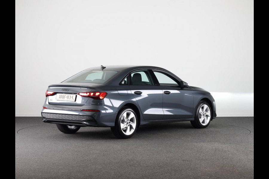 Audi A3 Limousine 30 TFSI Advanced edition 116pk | Sportstoelen | Led verlichting | Navigatie | Apple Carplay/ Andriod auto
