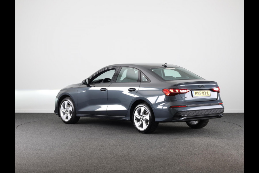 Audi A3 Limousine 30 TFSI Advanced edition 116pk | Sportstoelen | Led verlichting | Navigatie | Apple Carplay/ Andriod auto