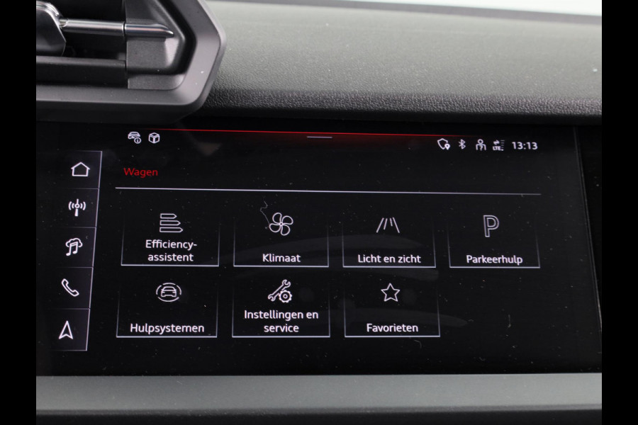 Audi A3 Limousine 30 TFSI Advanced edition 116pk | Sportstoelen | Led verlichting | Navigatie | Apple Carplay/ Andriod auto