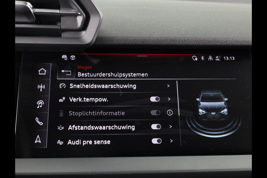 Audi A3 Limousine 30 TFSI Advanced edition 116pk | Sportstoelen | Led verlichting | Navigatie | Apple Carplay/ Andriod auto