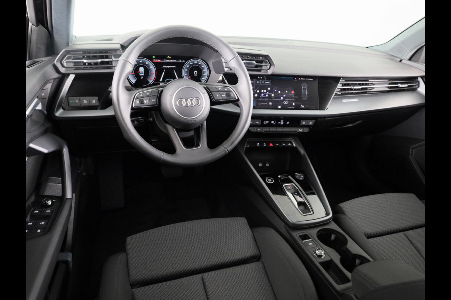 Audi A3 Limousine 30 TFSI Advanced edition 116pk | Sportstoelen | Led verlichting | Navigatie | Apple Carplay/ Andriod auto