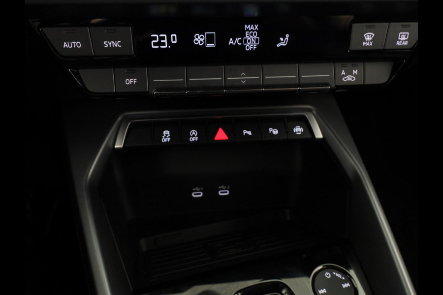 Audi A3 Limousine 30 TFSI Advanced edition 116pk | Sportstoelen | Led verlichting | Navigatie | Apple Carplay/ Andriod auto