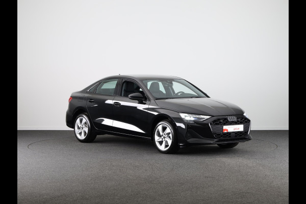 Audi A3 Limousine 30 TFSI Advanced edition 116pk S-tronic | navigatie | Sportstoelen | Led verlichting |