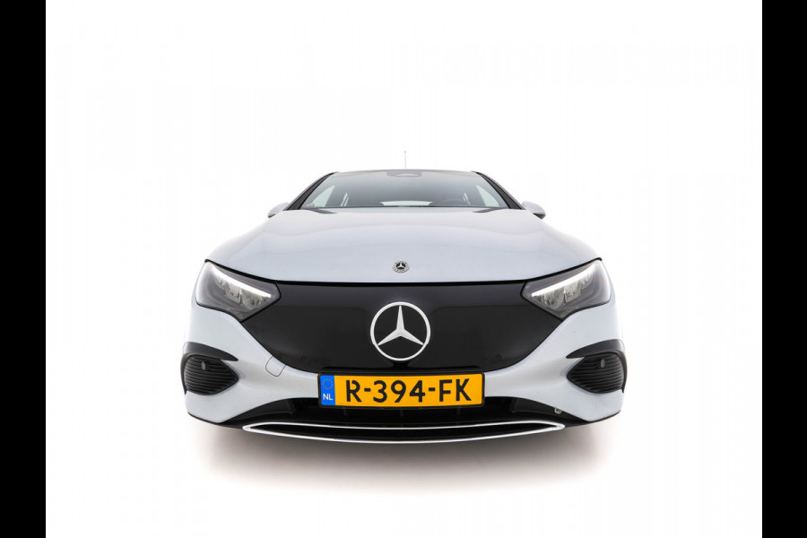 Mercedes-Benz EQE 350+ Luxury Line 91 kWh [ 3-Fase ] (INCL-BTW) Aut. *LUXURY-LEATHER | DISTRONIC | FULL-LED | KEYLESS | CAMERA | BLIND-SPOT | MEMORY-PACK | DIGI-COCKPIT | MBUX-NAVI | AMBIENT-LIGHT | DAB+ | COMFORT-SEATS | 19''ALU*