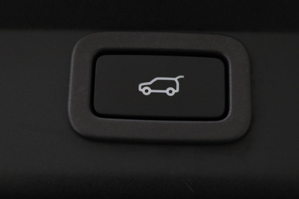 Jaguar I-PACE EV400 SE 90 kWh | Panoramadak | Leder | Stoelverwarming | Carplay | Meridian Surround | Camera | Park Assist | Full LED