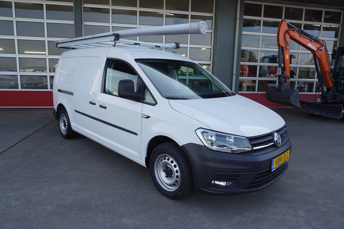 Volkswagen Caddy 2.0 TDI L2H1 BMT Maxi Comfortline Nr. V002 | Airco | Cruise | Navigatie | Laadruimte inrichting Volkswagen Caddy 2.0 TDI L2H1 BMT Maxi Comfortline Nr. V002 | Airco | Cruise | Navigatie | Laadruimte inrichting