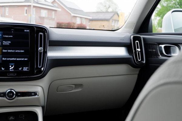 Volvo XC40 1.5 T4 PHEV Rech Inscription Exp (Leder) Rijklaarprijs incl. 12