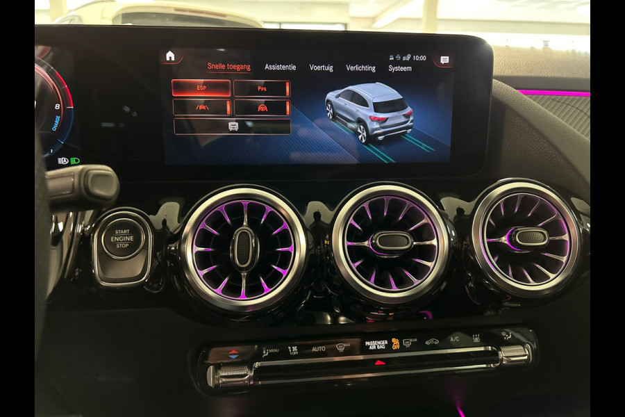 Mercedes-Benz GLA 250 e AMG Line / camera / Navigatie / sfeer verlichting / led verlichting