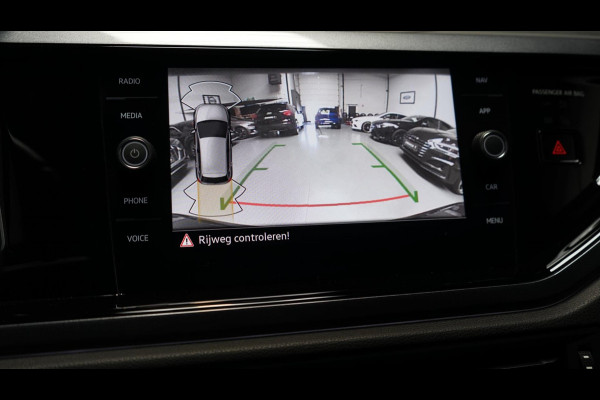 Volkswagen Polo 2.0 TSI GTI AUTOMAAT-ACC-BEATS-CAMERA-CARPLAY-KEYLESS-LED-MODE-MILLTEK-NAVIGATIE-VIRTUEEL