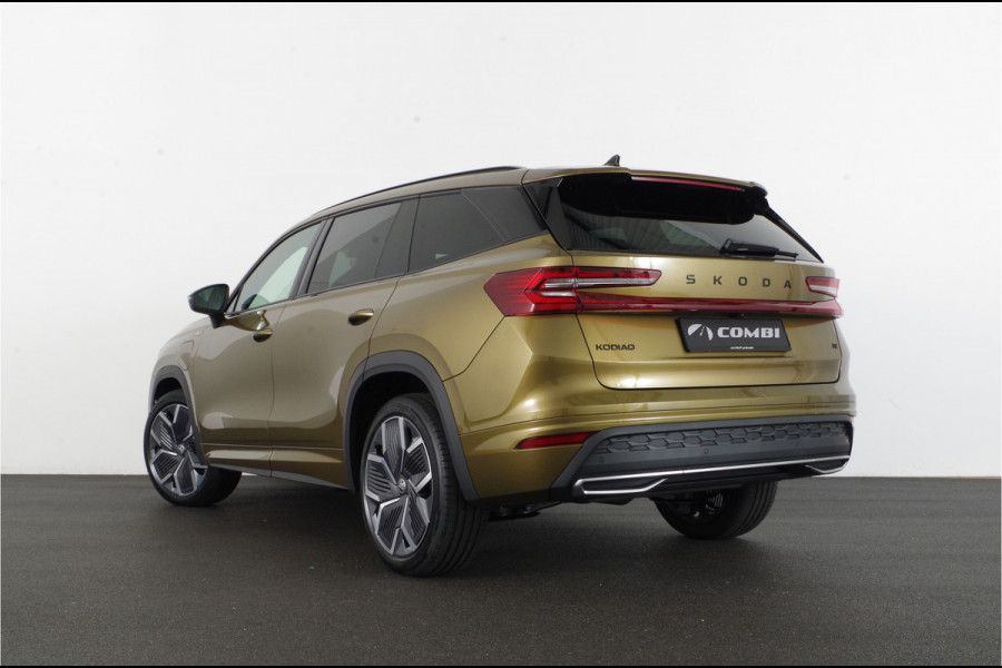 Škoda Kodiaq 1.5 TSI PHEV Sportline Business > Trekhaak | 20 inch | Winter-pakket | Bronx Gold Metallic Lease ook mogelijk!