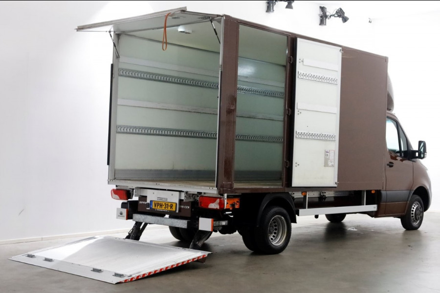Mercedes-Benz Sprinter 515 CDI 150pk 9G Automaat Bakwagen met laadklep en zijdeur 03-2022