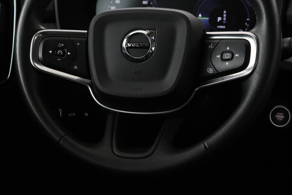 Volvo XC40 1.5 T4 Recharge Inscription Expression | Panoramadak | Leder | Trekhaak | Stoel & stuurverwarming | Carplay | Full LED | Navigatie | Camera | Climate control