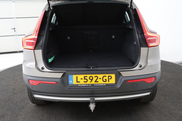 Volvo XC40 1.5 T4 Recharge Inscription Expression | Panoramadak | Leder | Trekhaak | Stoel & stuurverwarming | Carplay | Full LED | Navigatie | Camera | Climate control