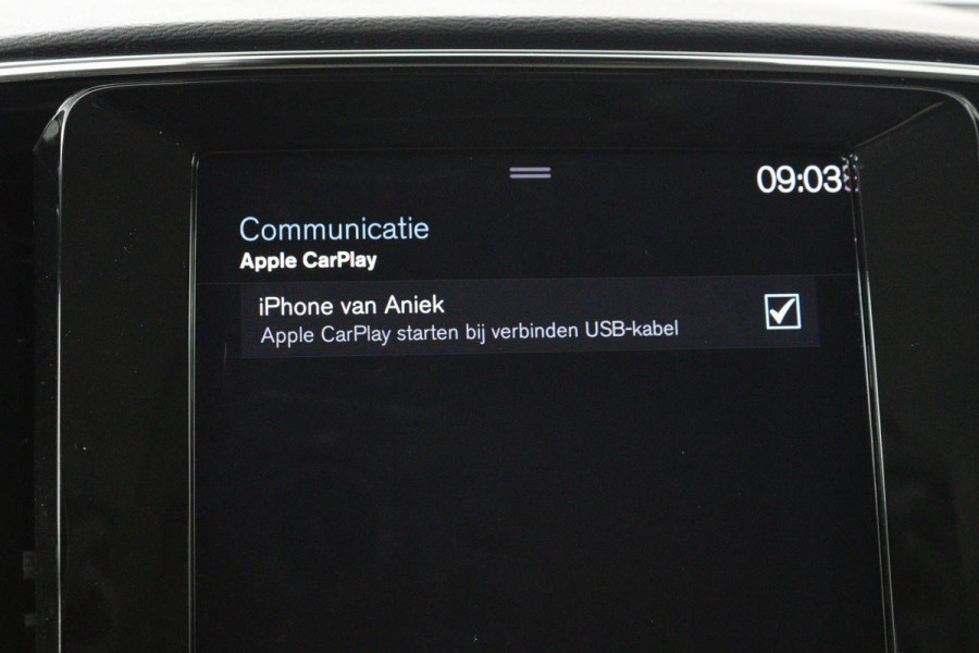 Volvo XC40 1.5 T4 Recharge Inscription Expression | Panoramadak | Leder | Trekhaak | Stoel & stuurverwarming | Carplay | Full LED | Navigatie | Camera | Climate control