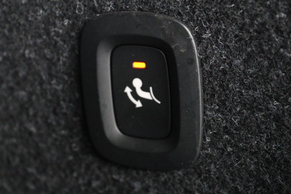 Volvo XC40 1.5 T4 Recharge Inscription Expression | Panoramadak | Leder | Trekhaak | Stoel & stuurverwarming | Carplay | Full LED | Navigatie | Camera | Climate control