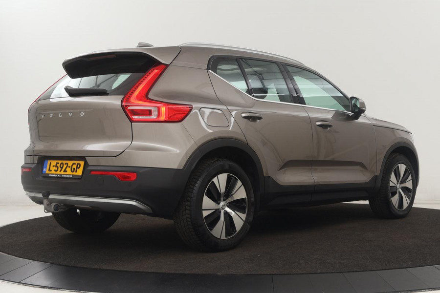 Volvo XC40 1.5 T4 Recharge Inscription Expression | Panoramadak | Leder | Trekhaak | Stoel & stuurverwarming | Carplay | Full LED | Navigatie | Camera | Climate control