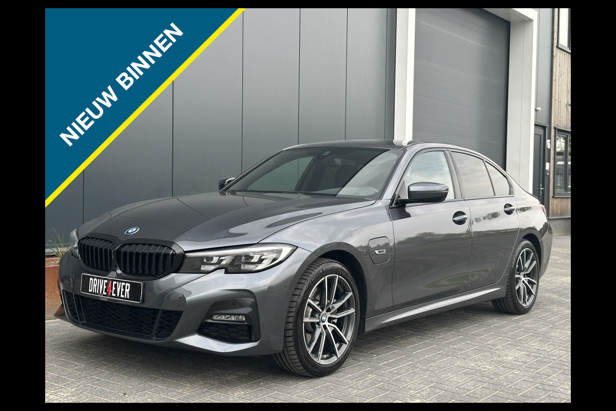 BMW 3-serie 320e M PACK NAVI CR CONTROL PDC CLIMATE SPORTVELGEN BMW 3-serie 320e M PACK NAVI CR CONTROL PDC CLIMATE SPORTVELGEN